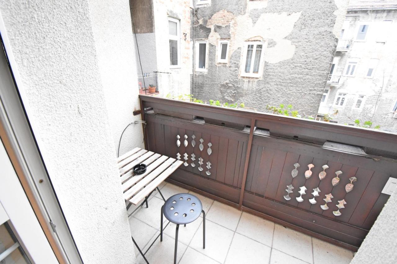 Donos Art Apartment Ζάγκρεμπ Εξωτερικό φωτογραφία